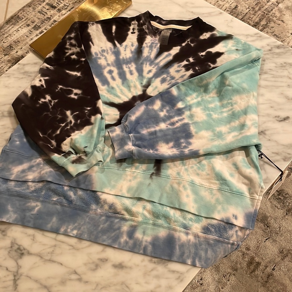 Brand new  Electric and Rose Sweathshirt